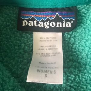 Green Patagonia quarter zip better sweater